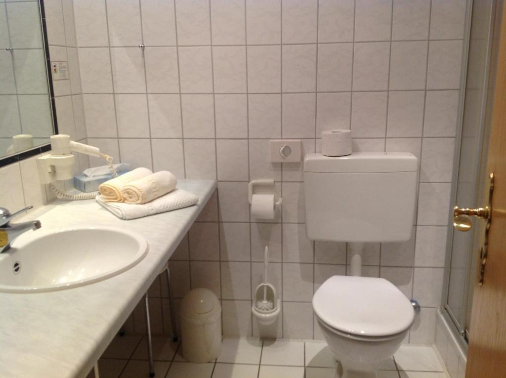 Witt'S Gasthof Krummbek Room photo